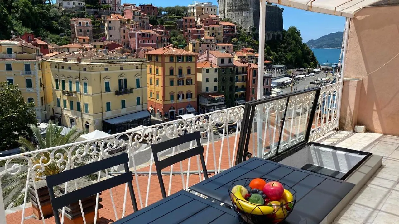 Appartamento Square Views Lerici 0*,